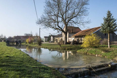 Mercey et le ruisseau de Boncourt. © Région Bourgogne-Franche-Comté, Inventaire du patrimoine Mercey et le ruisseau de Boncourt. © Région Bourgogne-Franche-Comté, Inventaire du patrimoine