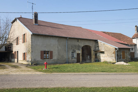Ferme, rue du Mont. © Région Bourgogne-Franche-Comté, Inventaire du patrimoine Ferme, rue du Mont. © Région Bourgogne-Franche-Comté, Inventaire du patrimoine