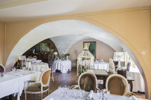 La salle à manger, partie voûtée. © Région Bourgogne-Franche-Comté, Inventaire du patrimoine La salle à manger, partie voûtée. © Région Bourgogne-Franche-Comté, Inventaire du patrimoine