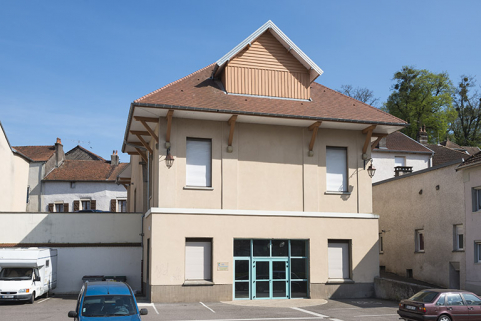 Façade actuelle depuis la dérivation de la Saône. © Région Bourgogne-Franche-Comté, Inventaire du patrimoine