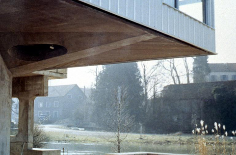 Vue de la dalle de plancher en direction du sud, photographie ancienne, ca. 1965-1970, Archives privées. © Région Bourgogne-Franche-Comté, Inventaire du patrimoine