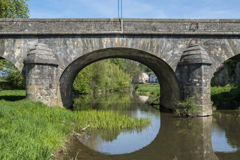 Détail de l'arche centrale. © Région Bourgogne-Franche-Comté, Inventaire du patrimoine