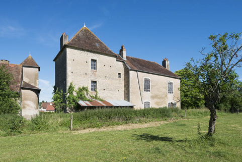 La façade postérieure du bâtiment XVIIIe.  © Région Bourgogne-Franche-Comté, Inventaire du patrimoine La façade postérieure du bâtiment XVIIIe.  © Région Bourgogne-Franche-Comté, Inventaire du patrimoine