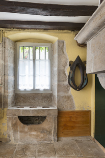 Fenêtre de la cuisine, façade sur rue de l'Eglise. © Région Bourgogne-Franche-Comté, Inventaire du patrimoine