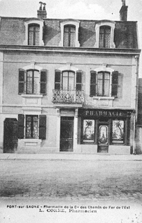 Pharmacie L.Corne, carte postale. © Région Bourgogne-Franche-Comté, Inventaire du patrimoine