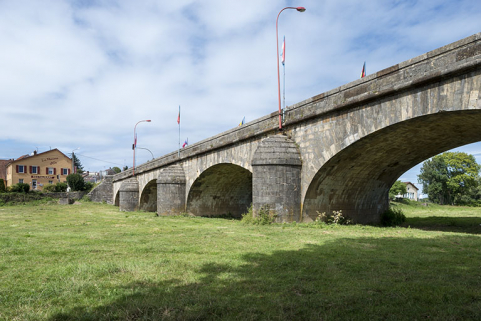 Vue depuis l'aval. © Région Bourgogne-Franche-Comté, Inventaire du patrimoine