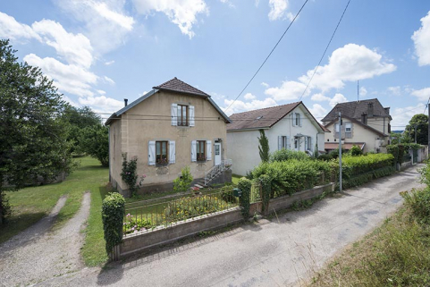 Pavillons construits latéralement à l'avenue de la Gare. © Région Bourgogne-Franche-Comté, Inventaire du patrimoine
