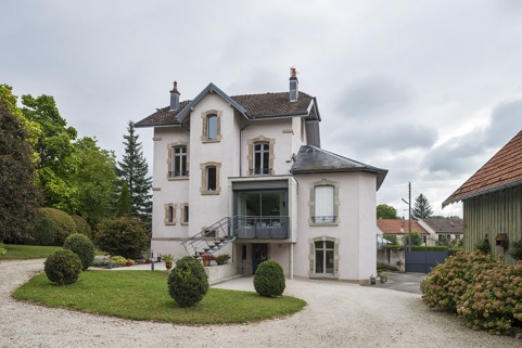 L'extension en béton. © Région Bourgogne-Franche-Comté, Inventaire du patrimoine