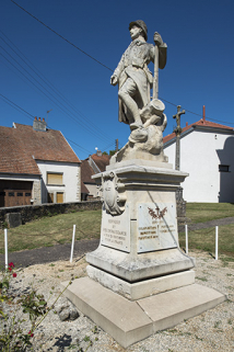 Vue de trois-quart. © Région Bourgogne-Franche-Comté, Inventaire du patrimoine Vue de trois-quart. © Région Bourgogne-Franche-Comté, Inventaire du patrimoine