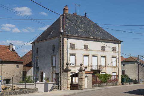 Vue de trois-quart. © Région Bourgogne-Franche-Comté, Inventaire du patrimoine