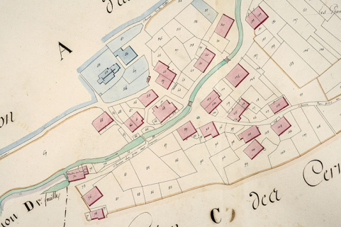 Cadastre de la commune des Gras. Atlas parcellaire, 1816, section E [détail : quartier du moulin du Haut et centre du village], 1/1 250. © Région Bourgogne-Franche-Comté, Inventaire du patrimoine