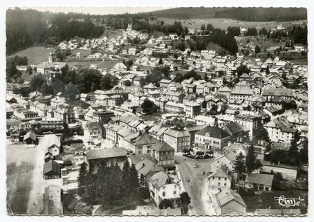 Morteau (Doubs). 22174 A - Vue panoramique, 3e quart 20e siècle [avant 1960]. © Région Bourgogne-Franche-Comté, Inventaire du patrimoine