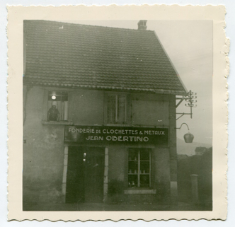 [Le magasin de la fonderie Obertino en 1962]. © Région Bourgogne-Franche-Comté, Inventaire du patrimoine