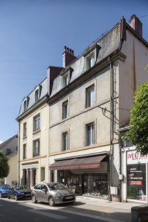 Vue d'ensemble, de trois quarts droite. © Région Bourgogne-Franche-Comté, Inventaire du patrimoine