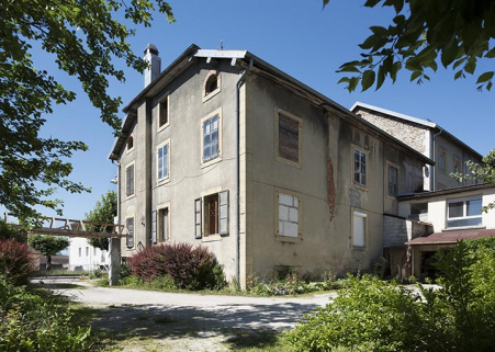 Façades postérieure et latérale droite. © Région Bourgogne-Franche-Comté, Inventaire du patrimoine