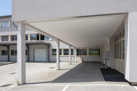 1er bâtiment : galerie ouverte sur la cour. © Région Bourgogne-Franche-Comté, Inventaire du patrimoine