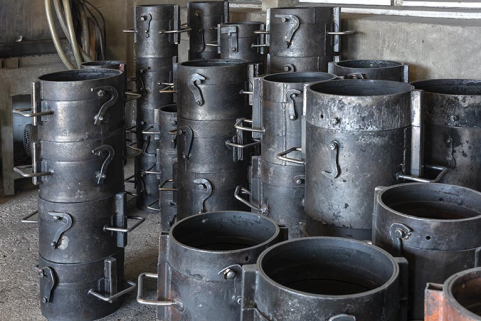 Fabrication du moule : les châssis. © Région Bourgogne-Franche-Comté, Inventaire du patrimoine