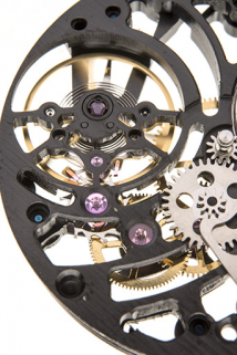 Mouvement noir, détail : amortisseur de choc, côté cadran. © Région Bourgogne-Franche-Comté, Inventaire du patrimoine