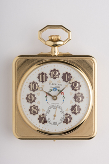 Premier réveil, côté cadran. © Région Bourgogne-Franche-Comté, Inventaire du patrimoine