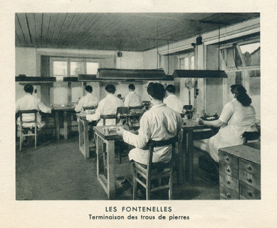 Les Fontenelles. Terminaison des trous de pierres, 1950. © Région Bourgogne-Franche-Comté, Inventaire du patrimoine