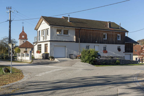 Façades antérieure et latérale gauche. © Région Bourgogne-Franche-Comté, Inventaire du patrimoine