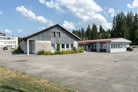Façade latérale droite, de trois quarts gauche. © Région Bourgogne-Franche-Comté, Inventaire du patrimoine