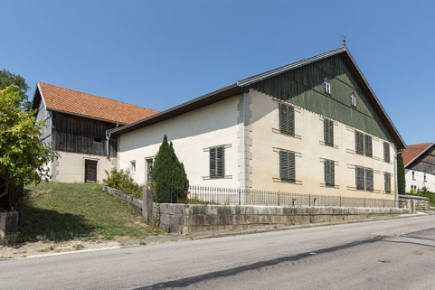 Façades postérieure et latérale gauche. © Région Bourgogne-Franche-Comté, Inventaire du patrimoine