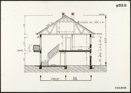 Projet de construction d'une maison d'habitation Camélia. Coupe, s.d. [1981]. © Région Bourgogne-Franche-Comté, Inventaire du patrimoine