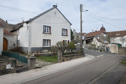 Carrefour au centre du village. © Région Bourgogne-Franche-Comté, Inventaire du patrimoine