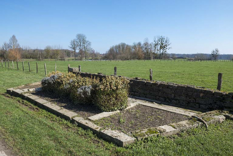 Fontaine, rue du Bac à Port d'Atelier. © Région Bourgogne-Franche-Comté, Inventaire du patrimoine