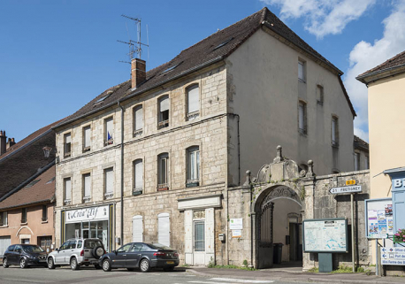 immeuble © Région Bourgogne-Franche-Comté, Inventaire du patrimoine immeuble © Région Bourgogne-Franche-Comté, Inventaire du patrimoine