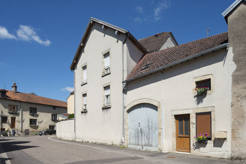 immeuble © Région Bourgogne-Franche-Comté, Inventaire du patrimoine immeuble © Région Bourgogne-Franche-Comté, Inventaire du patrimoine