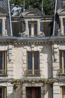 Détail de la travée centrale de la façade sud. © Région Bourgogne-Franche-Comté, Inventaire du patrimoine