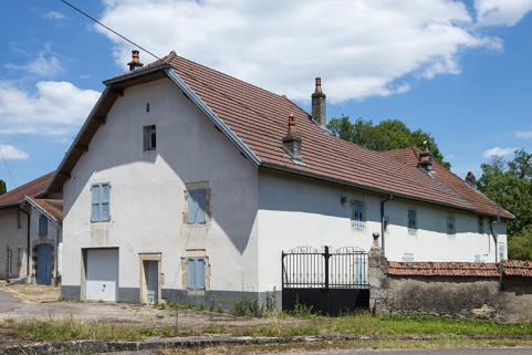 Vue sur la partie sud. © Région Bourgogne-Franche-Comté, Inventaire du patrimoine Vue sur la partie sud. © Région Bourgogne-Franche-Comté, Inventaire du patrimoine
