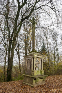 croix monumentale © Région Bourgogne-Franche-Comté, Inventaire du patrimoine  croix monumentale © Région Bourgogne-Franche-Comté, Inventaire du patrimoine
