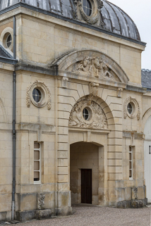 Élévation du pavillon central sur la cour. © Région Bourgogne-Franche-Comté, Inventaire du patrimoine Élévation du pavillon central sur la cour. © Région Bourgogne-Franche-Comté, Inventaire du patrimoine