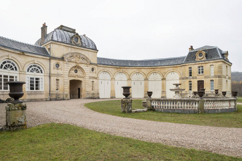 Élévation du pavillon central, de l’aile gauche et du pavillon de droite sur la cour. © Région Bourgogne-Franche-Comté, Inventaire du patrimoine Élévation du pavillon central, de l’aile gauche et du pavillon de droite sur la cour. © Région Bourgogne-Franche-Comté, Inventaire du patrimoine