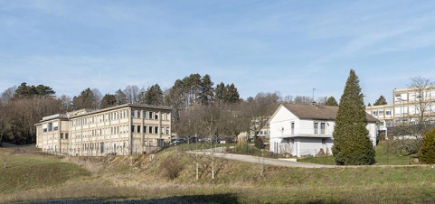 Vue d'ensemble, depuis le sud-est. © Région Bourgogne-Franche-Comté, Inventaire du patrimoine