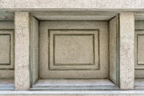 Rez-de-chaussée, corps central : caisson du plafond dans le hall d'entrée. © Région Bourgogne-Franche-Comté, Inventaire du patrimoine