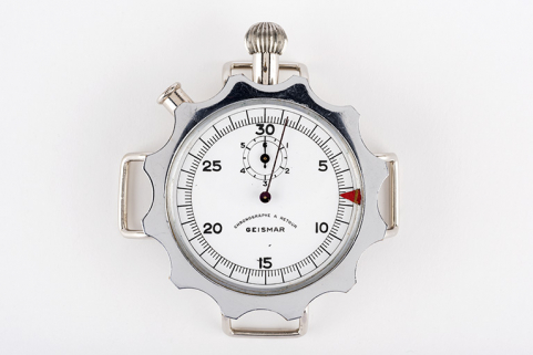 Chronographe à retour, 2e quart 20e siècle. (Collection musée du Temps, Besançon). © Région Bourgogne-Franche-Comté, Inventaire du patrimoine Chronographe à retour, 2e quart 20e siècle. (Collection musée du Temps, Besançon). © Région Bourgogne-Franche-Comté, Inventaire du patrimoine