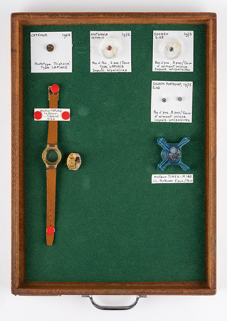 Moteurs pour montre à quartz (1968-1975), dont deux prototypes Laplace du Cetehor (1968 et 1973). © Région Bourgogne-Franche-Comté, Inventaire du patrimoine