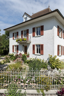 Maison : façade antérieure, de trois quarts droite. © Région Bourgogne-Franche-Comté, Inventaire du patrimoine