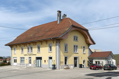 Façades antérieure et latérale droite. © Région Bourgogne-Franche-Comté, Inventaire du patrimoine