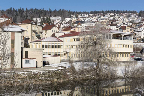 Site récent, vu du sud-est, en hiver. © Région Bourgogne-Franche-Comté, Inventaire du patrimoine Site récent, vu du sud-est, en hiver. © Région Bourgogne-Franche-Comté, Inventaire du patrimoine