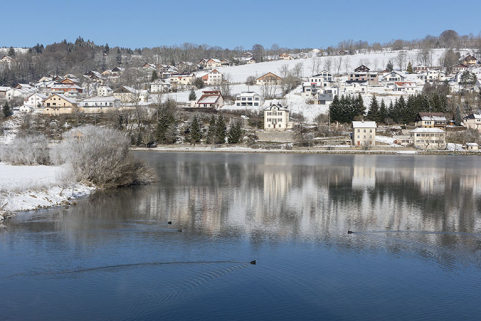 Vue d'ensemble, depuis le sud, en hiver. © Région Bourgogne-Franche-Comté, Inventaire du patrimoine Vue d'ensemble, depuis le sud, en hiver. © Région Bourgogne-Franche-Comté, Inventaire du patrimoine