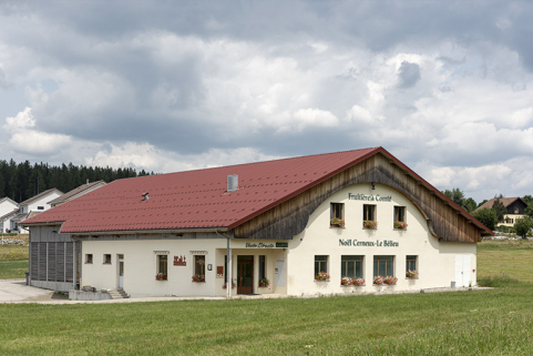 Façades antérieure et latérale gauche. © Région Bourgogne-Franche-Comté, Inventaire du patrimoine