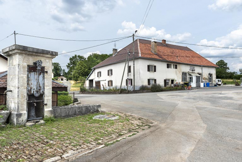 Vue d'ensemble, depuis le sud. © Région Bourgogne-Franche-Comté, Inventaire du patrimoine