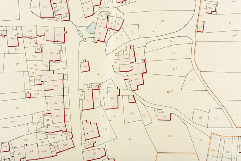 Cadastre de la commune de Montécheroux. Atlas parcellaire, 1830, section D en une feuille [détail : quartier de la mairie], 1/1 250. © Région Bourgogne-Franche-Comté, Inventaire du patrimoine