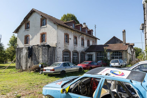 Atelier principal (façade postérieure, de trois quarts droite) et atelier du traitement thermique. © Région Bourgogne-Franche-Comté, Inventaire du patrimoine