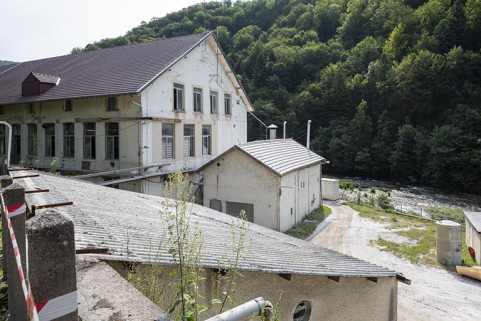 Atelier de fabrication (ancienne pointerie) : façades latérale droite et postérieure. © Région Bourgogne-Franche-Comté, Inventaire du patrimoine